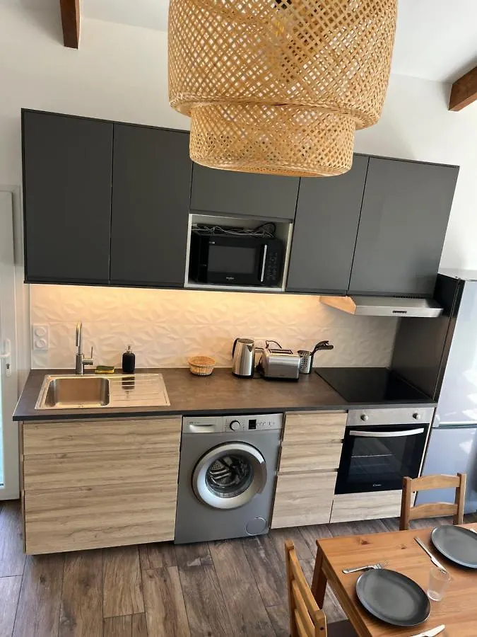 Holiday home Maisonnette Avec Petite Foret Valreas