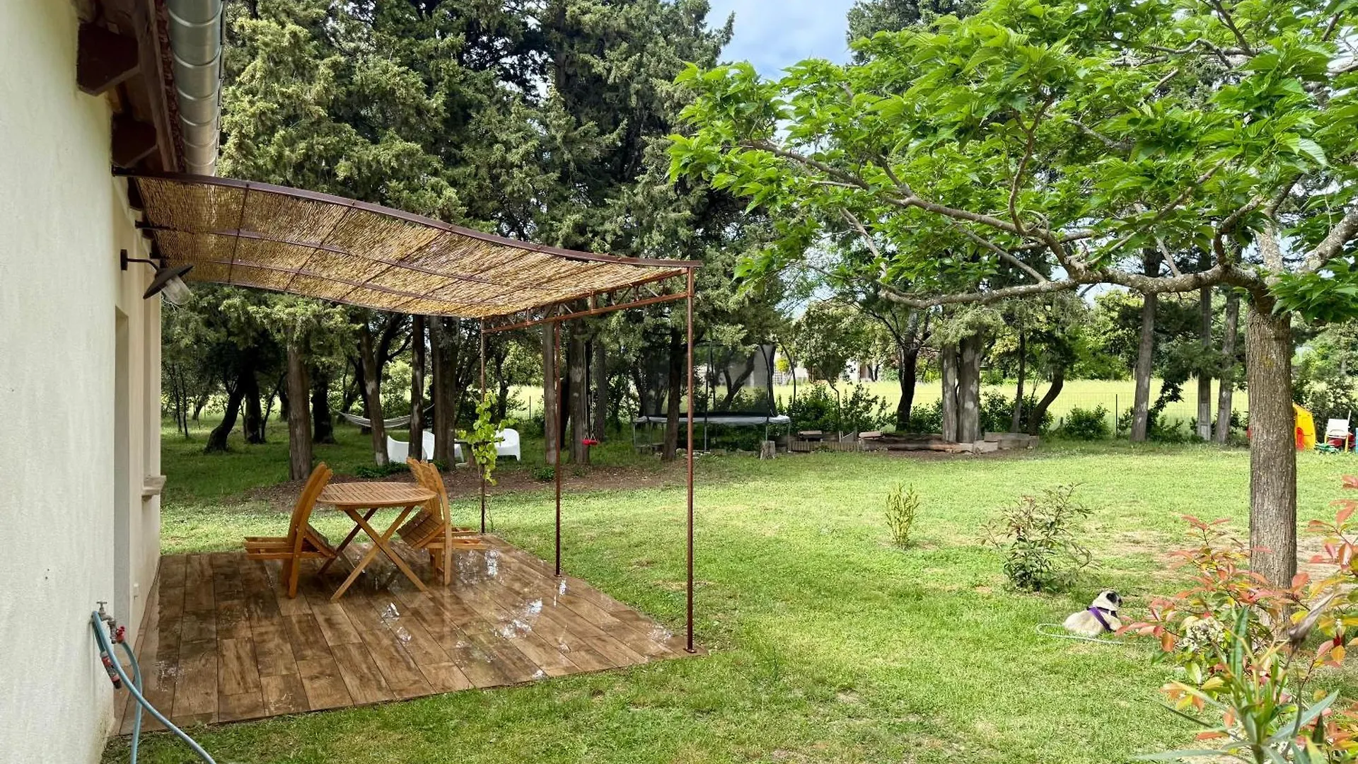 Hébergement de vacances Maisonnette Avec Petite Foret Valréas