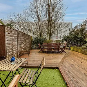 Le Saint Cyr - Bel Appartement, Parking & Terrasse Appartement Rennes